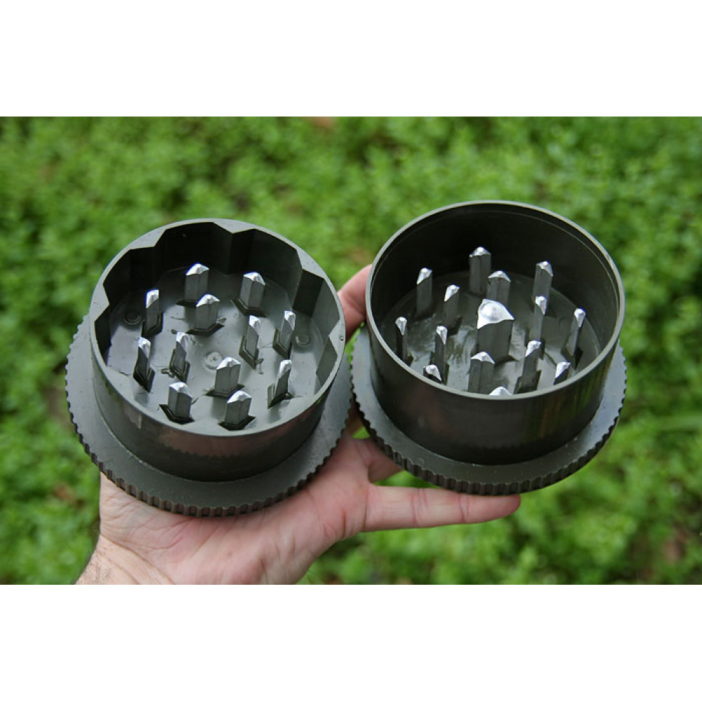 BAIT CRUSHER CU DINTI METALICI 